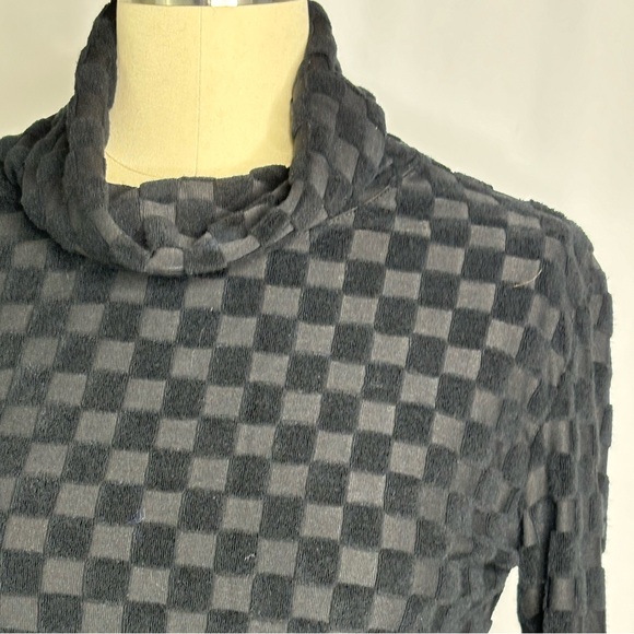 Vintage Unique Black Burnout Checkerboard Turtleneck Top Small Medium - Picture 3 of 7